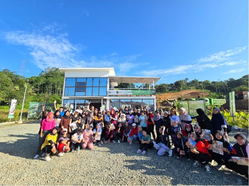 Senam Pagi Ceria Bersama Warga Palaran di Marketing Gallery RAIN REALTY